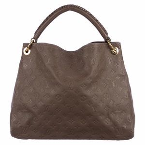 Louis Vuitton artsy